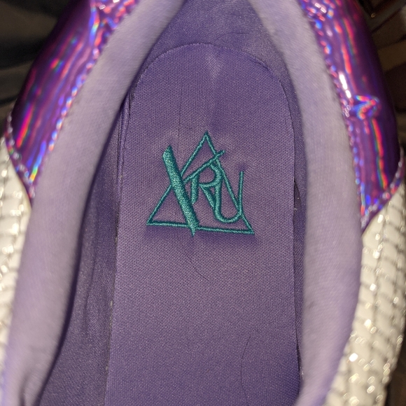 Purple🌈🌈 HOLOGRAPHIC 🌈🌈flame chunky sneakers - Picture 4 of 5